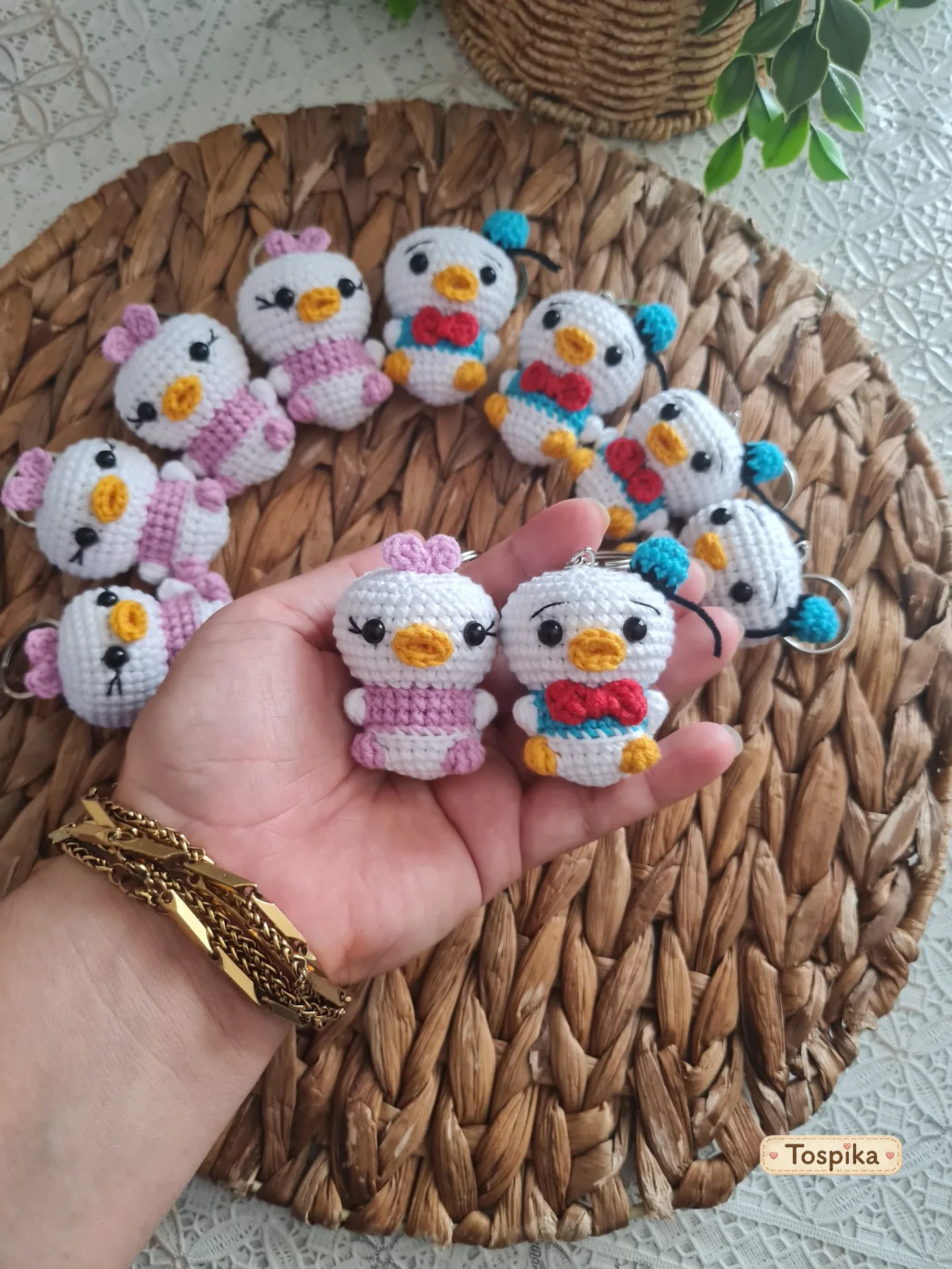 Amigurumi-Schlüsselanhänger in Großserie