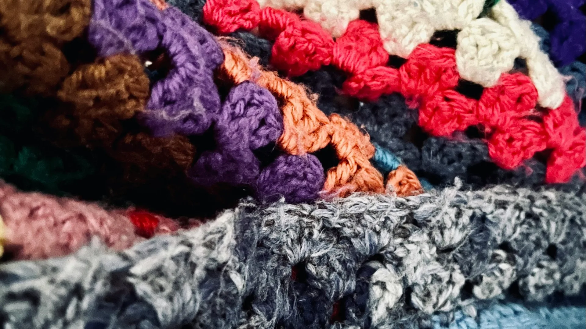 Small-Batch Handmade Wholesale for Boutiques and Concept Stores